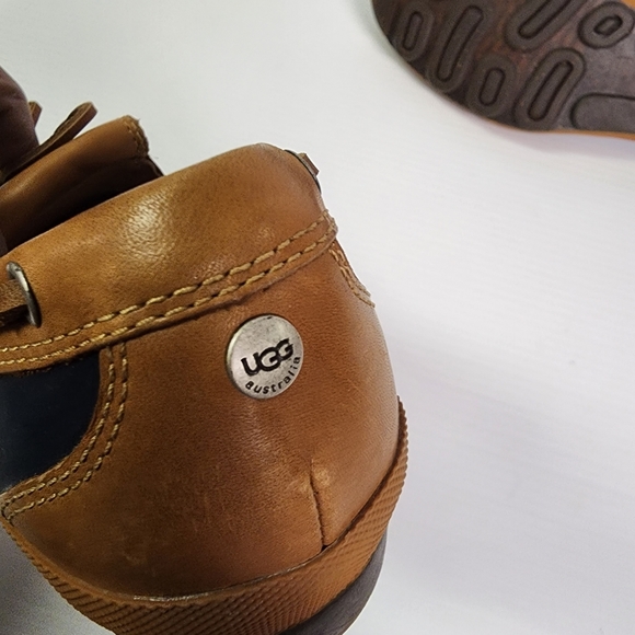 UGG “Ashdale” Blue / Brown Duck Shoes Size 10 - Picture 9 of 9